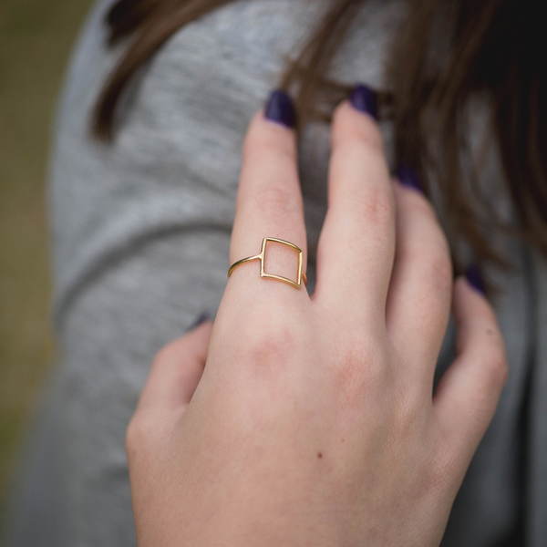 Δαχτυλίδι μίνιμαλ "square ring" - επιχρυσωμένα, ασήμι 925, δώρο, δαχτυλίδι, γεωμετρικά σχέδια, χειροποίητα, minimal, μικρά, gift, σταθερά, επιχρύσωση 14κ, Black Friday, δώρα για γυναίκες - 4