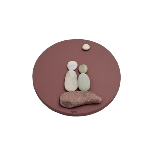 Ξύλινο μαγνητάκι με παράσταση από βότσαλα, love (9cm) - χειροποίητα, δώρα επετείου, δώρα γενεθλίων, διακοσμητικά, ιδεά για δώρο, αγ. βαλεντίνου - 2