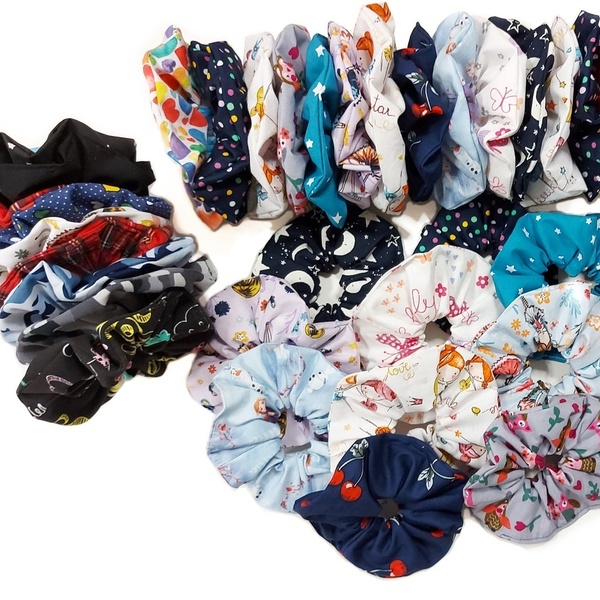 Scrunchie/ Λαστιχάκια μαλλιών 'μπλε πουά' - 1 τεμάχιο - ύφασμα, απαραίτητα καλοκαιρινά αξεσουάρ, λαστιχάκια μαλλιών - 3