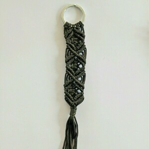 Macrame μπρελοκ - μπομπονιερα Μ34 - γιορτή, δώρα γενεθλίων, γιορτή της μητέρας, πλεκτά - 2