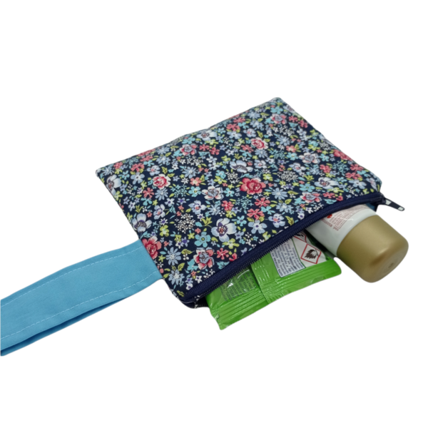 Πορτοφολάκι τσαντάκι με χερούλι, μπλε φλοράλ - ύφασμα, πορτοφόλια - 2