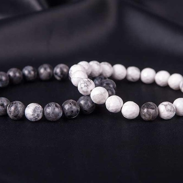 BRACELET SET оf JASPIC GRAY-WHITE and LABRADORITE - ημιπολύτιμες πέτρες, χάντρες, χεριού, αντρικά βραχόλια, φθηνά
