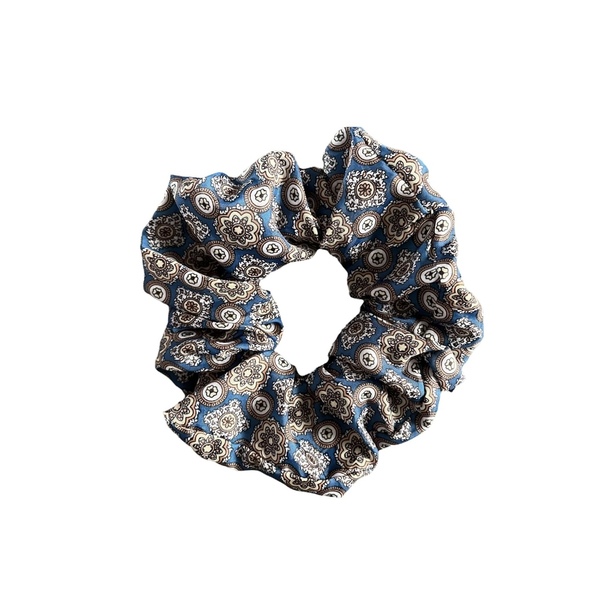 Scrunchie με ρετρό σχέδιο - ύφασμα, λαστιχάκια μαλλιών