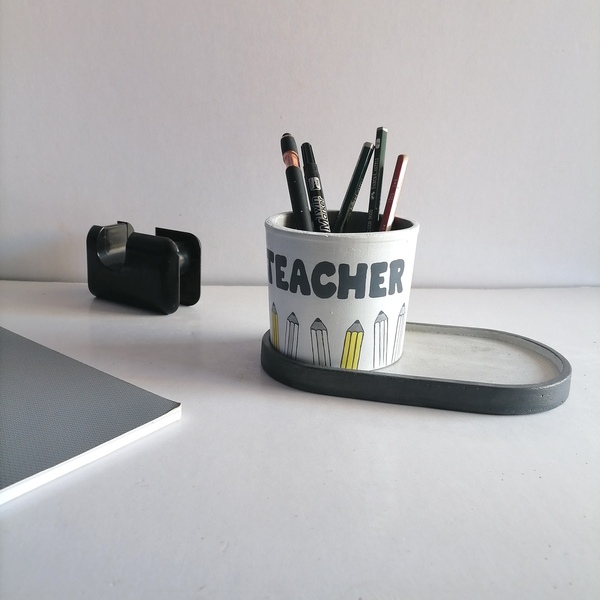 Σετ2τεμ γραφείου δασκάλων ΜΟΛΥΒΙΑ από τσιμέντο δίσκος/μολυβοθήκη άσπρο/γκρι/κίτρινο - σετ δώρου, αξεσουάρ γραφείου, ειδη δώρων, για δασκάλους - 4