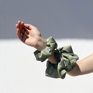 Safari XL scrunchie - ύφασμα, για τα μαλλιά, λαστιχάκια μαλλιών, μεγάλα scrunchies - 3