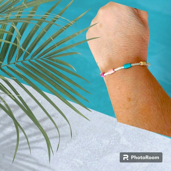 Χειροποιητο Βραχιολι χεριου με πολυχρωμα σωληνακια απο Ημιπολυτιμο λιθο ΧΑΟΥΛΙΤΗ και κρυσταλλικες ασπρες χαντρες Ατσαλινο κουμπωμα Αυξομειουμενο - ημιπολύτιμες πέτρες, χάντρες, απαραίτητα καλοκαιρινά αξεσουάρ, χεριού, αυξομειούμενα - 4