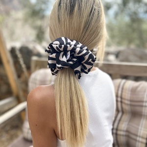 Tiger XL scrunchie - ύφασμα, animal print, λαστιχάκια μαλλιών - 2