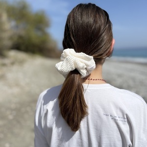 Crinkle regular scrunchie - ύφασμα, για τα μαλλιά, λαστιχάκια μαλλιών - 3