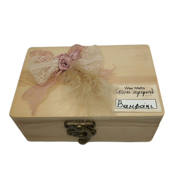 Wax melts σε ξύλινο σεντούκι - αρωματικά χώρου