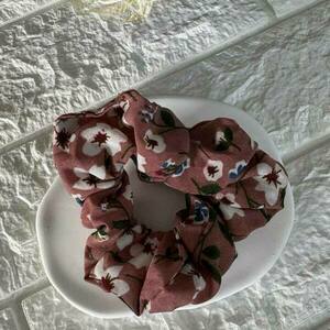 Scrunchie pattern με λουλούδια ροζ - ύφασμα, λαστιχάκια μαλλιών - 2