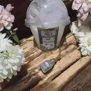 Alice in wonderland wax melts box(Με κόσμημα)