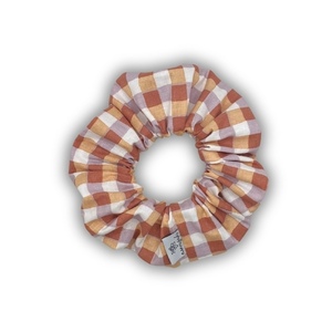 Amber gingham scrunchie - ύφασμα, halloween, για τα μαλλιά, λαστιχάκια μαλλιών