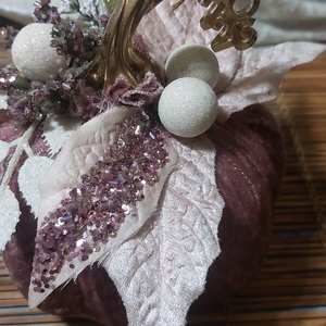 Κολοκύθα σαπ.μηλο βελούδινη με χριστουγ. λουλούδι Νο4 - αστέρι, βελούδο, δασκάλα, στολίδια, κολοκύθα - 2