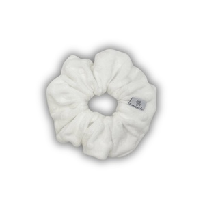 Snow minky scrunchie - ύφασμα, βελούδο, για τα μαλλιά, λαστιχάκια μαλλιών