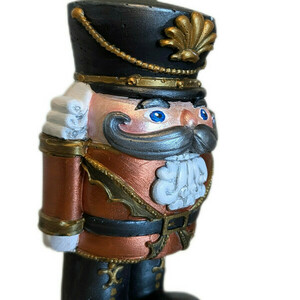 Τσιμεντένιος καρυοθραύστης ζωγραφισμένος στο χέρι, 7x7x14 - τσιμέντο, διακοσμητικά, πρώτα Χριστούγεννα