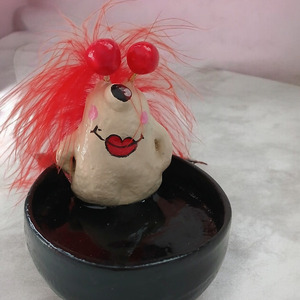 Χειροποίητο τερατακι με βάση για ρεσω - ύφασμα, πηλός, διακοσμητικά - 3