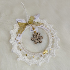 Χριστουγεννιάτικο λευκό στεφανάκι γούρι με χιονονιφάδα - νήμα, στεφάνια, χιονονιφάδα, γούρια - 2
